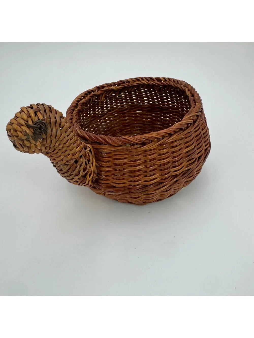Vintage Woven Wicker Turtle Basket Folk Art English Cottage Decor